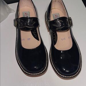 NWOT Girls Black Patent Leather Shoes